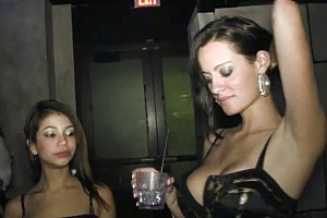 youjizz巨乳
