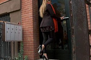 老女人光屁股毛䇯䇯