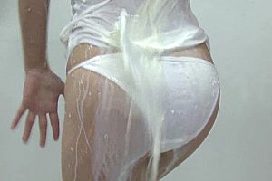二个黑人干一个少妇的视频
